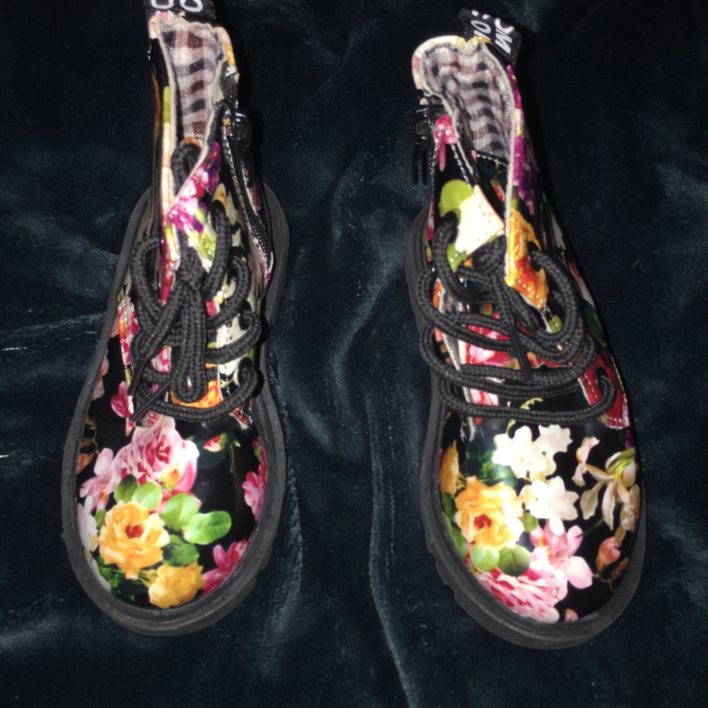 Floral boots toddler girls size 7